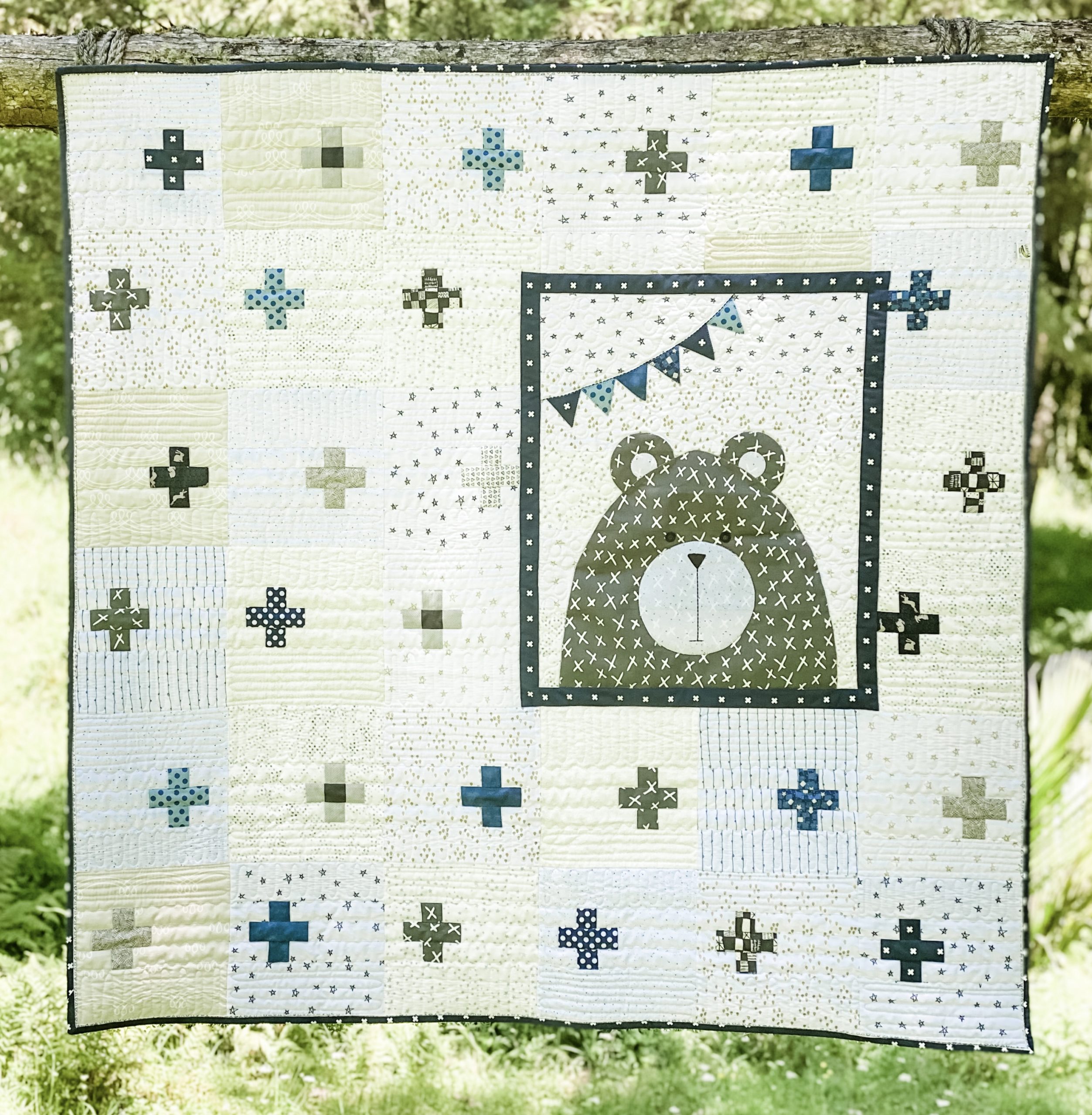 Beary Cute Quilt by Montgomery-Williams – Apple Basket Quilts, Kaiwaka, New Zealand